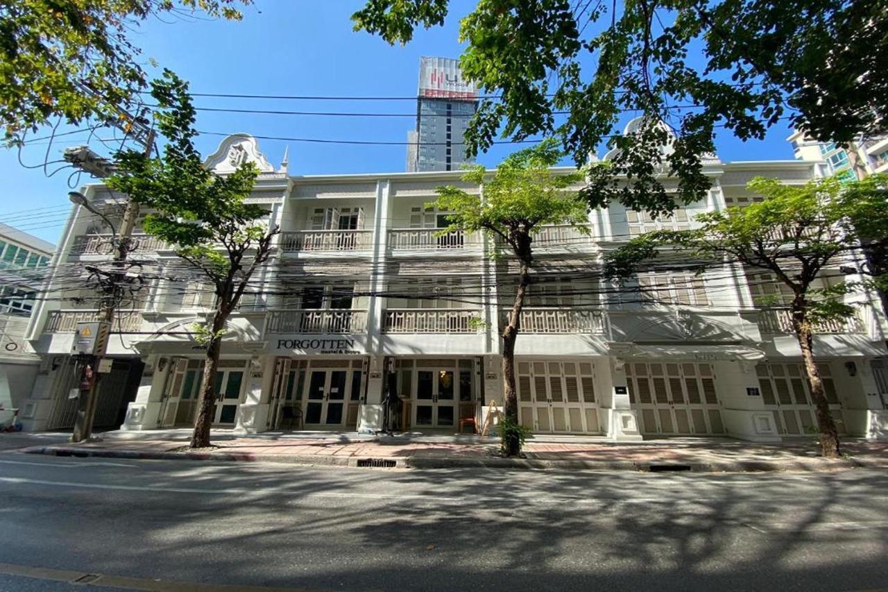 Forgotten Hostel Silom Bangkok Buitenkant foto