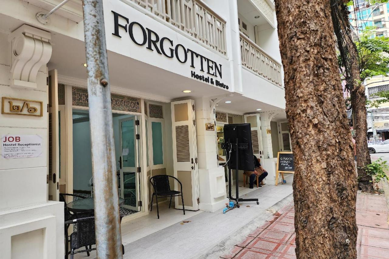Forgotten Hostel Silom Bangkok Buitenkant foto